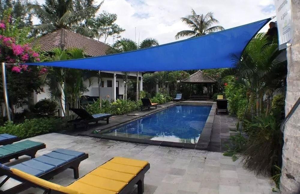 Gili Palms Resort Гили Траванган Экстерьер фото