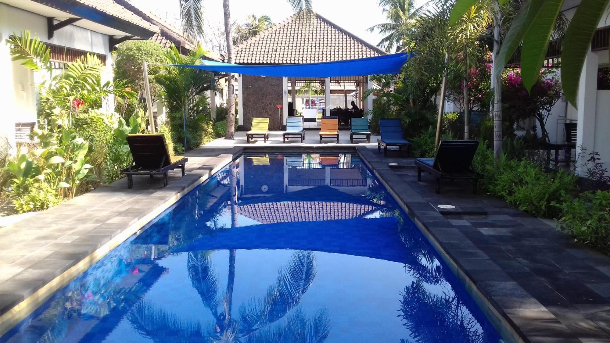 Gili Palms Resort Гили Траванган Экстерьер фото