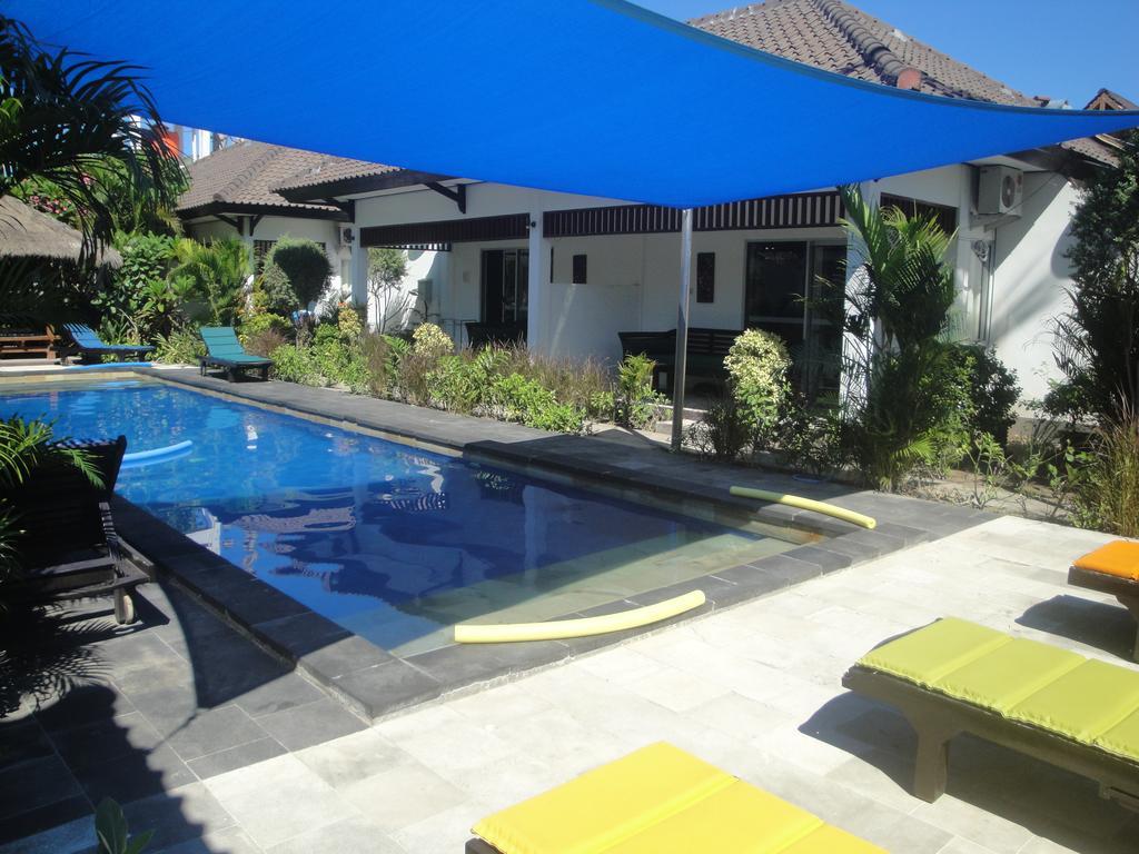 Gili Palms Resort Гили Траванган Экстерьер фото