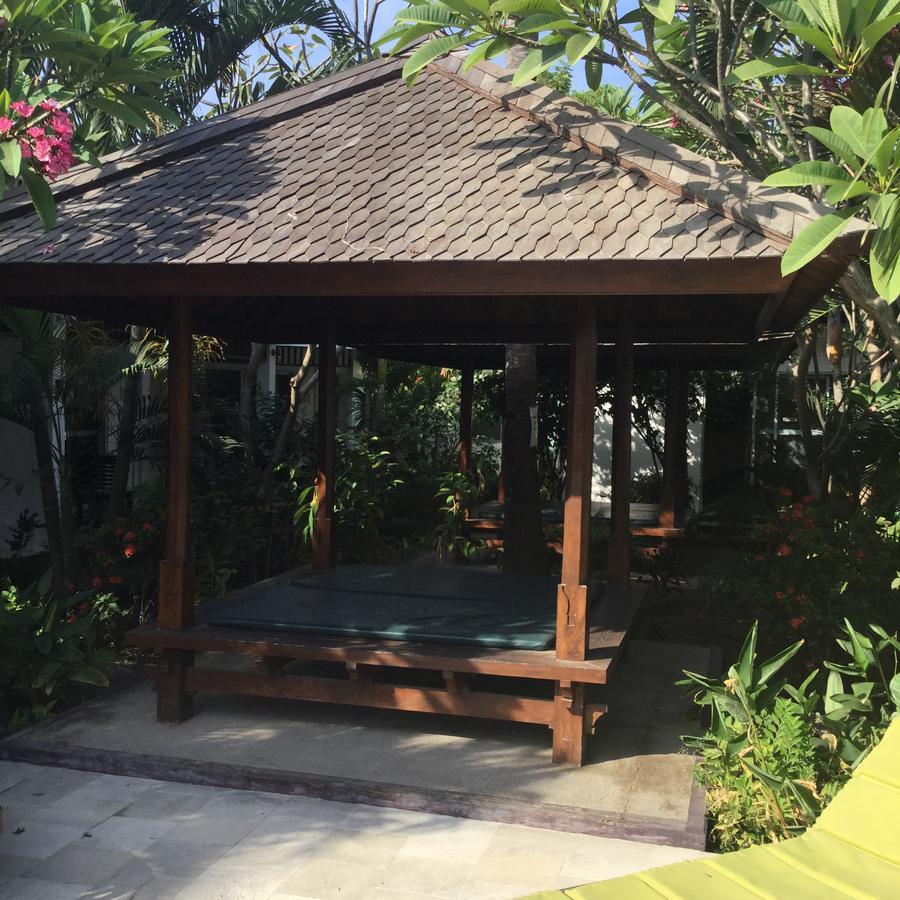 Gili Palms Resort Гили Траванган Экстерьер фото