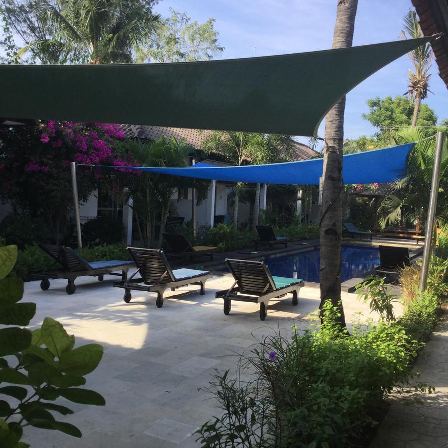 Gili Palms Resort Гили Траванган Экстерьер фото