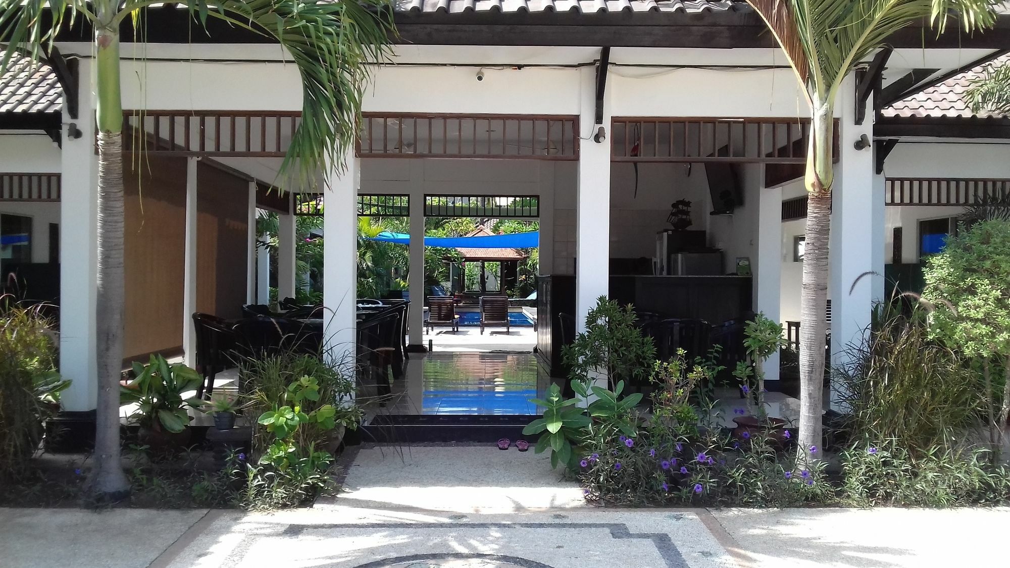 Gili Palms Resort Гили Траванган Экстерьер фото