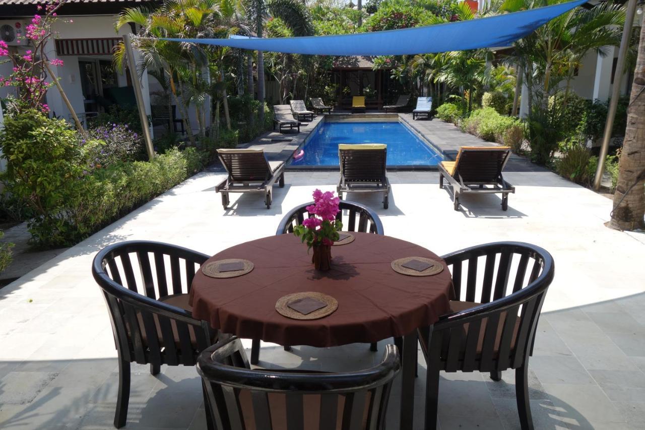 Gili Palms Resort Гили Траванган Экстерьер фото